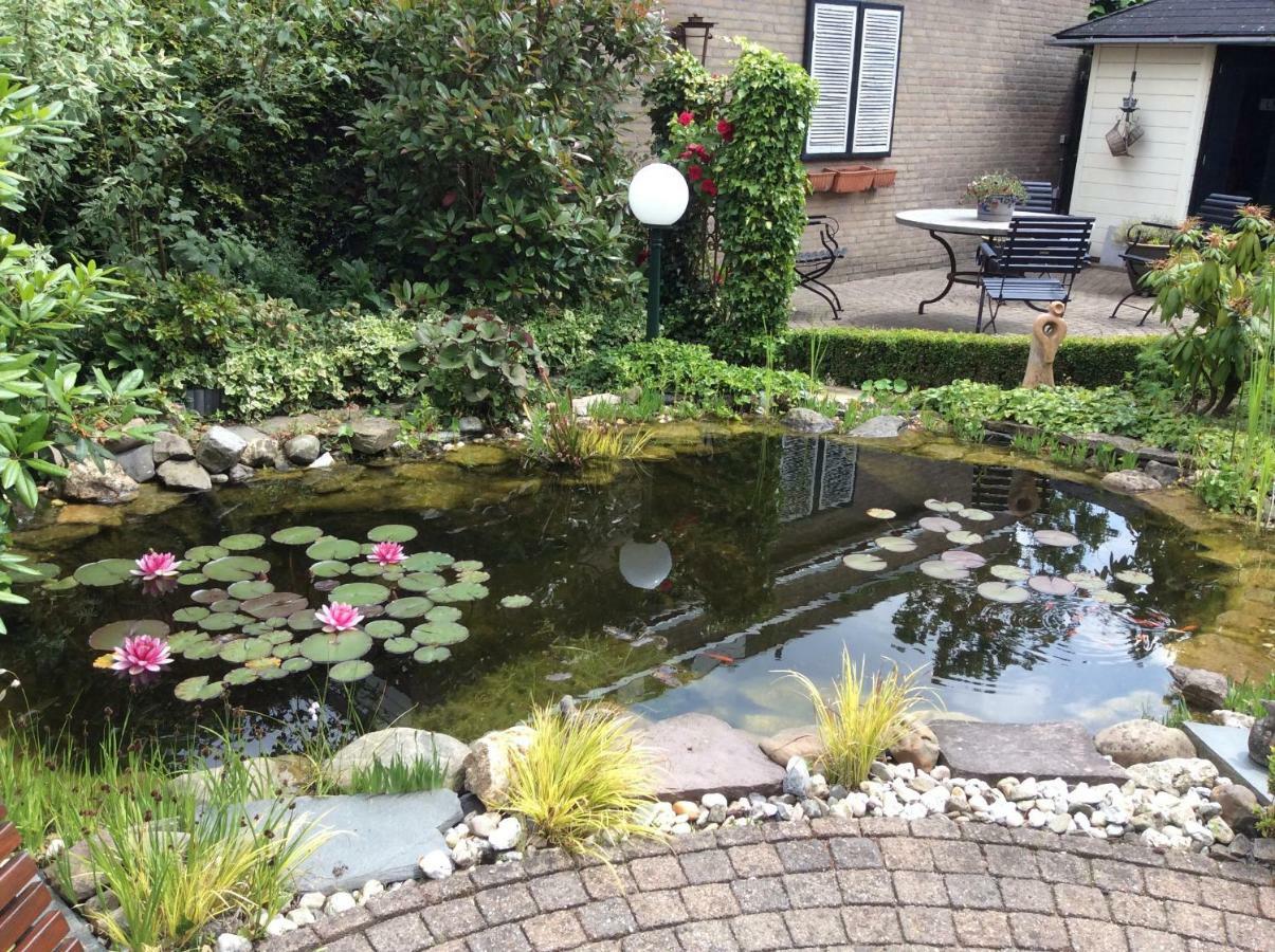 De Aremberg Bed & Breakfast Waalre Eksteriør bilde